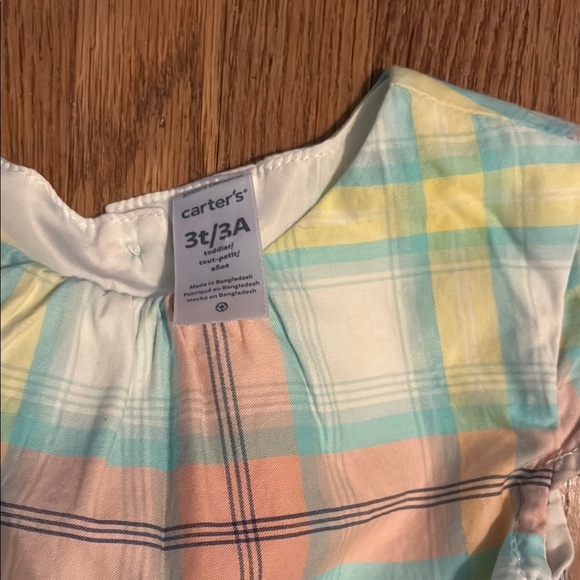 Assorted Dresses and Outfits. All in excellent condition - Picture 5 of 11